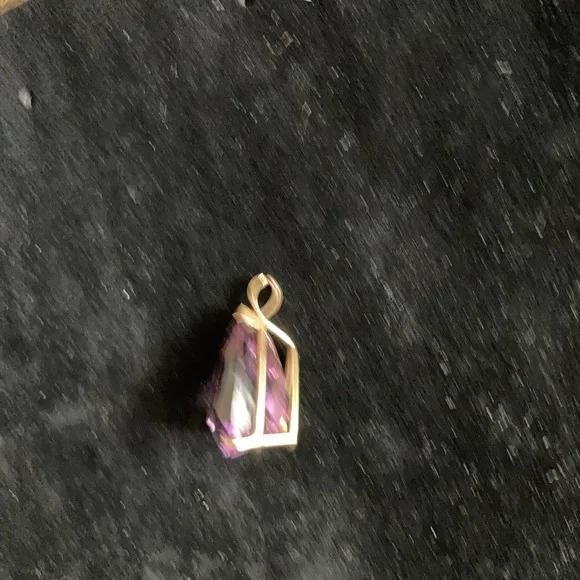 Amethyst Beautiful Tear-Drop Pendant - Picture 2 of 4